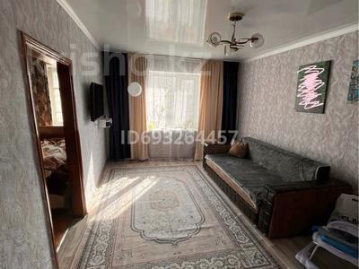 Продажа домов и дачи в Акмолинской обл.: Отдельный дом · 3 комнаты · 36 м² · 9 сот., Окжетпес 171 — Район станции, автоколонна за 6.7 млн 〒 Отдельный дом · 3 комнаты · 36 м² · 9 сот., Окжетпес 171 — Район станции, автоколонна за 6.7 млн 〒 в Щучинске