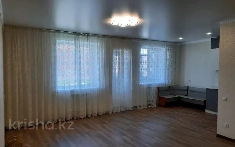 2-комнатная квартира, 60.9 м², 1/9 этаж, Назарбаева 3