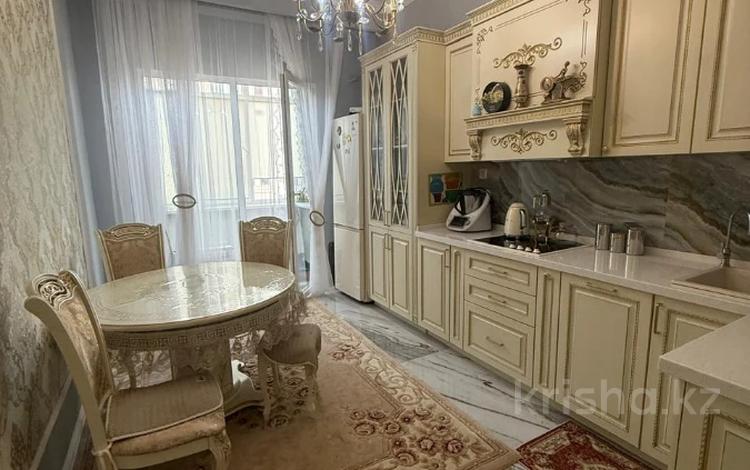 2-бөлмелі пәтер · 84 м² · 2/4 қабат, Ер Тостык, бағасы: 72 млн ₸ в Алматы, Наурызбайский р-н — фото 7
