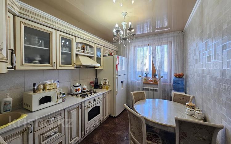 3-комнатная квартира · 72.2 м² · 10/10 этаж, Абая 9/1 за 27 млн ₸ в Костанае — фото 2
