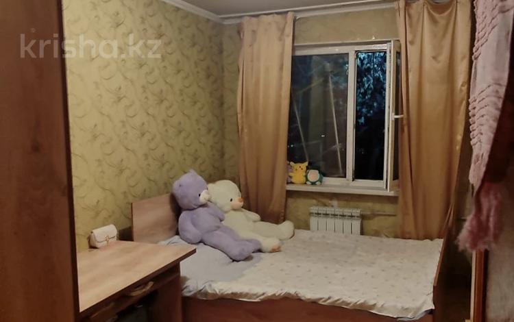3-комнатная квартира · 56 м² · 2/5 этаж, 12-й микрорайон 227 за 130 000 ₸ в Шымкенте, Енбекшинский р-н — фото 2