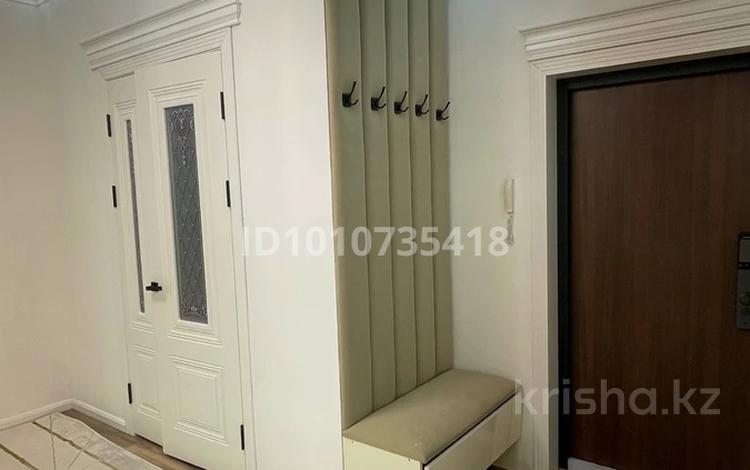 3-бөлмелі пәтер · 93 м² · 9/10 қабат, Микрорайон Асар 2 12/17, бағасы: 65 млн ₸ в Шымкенте, Абайский р-н — фото 2
