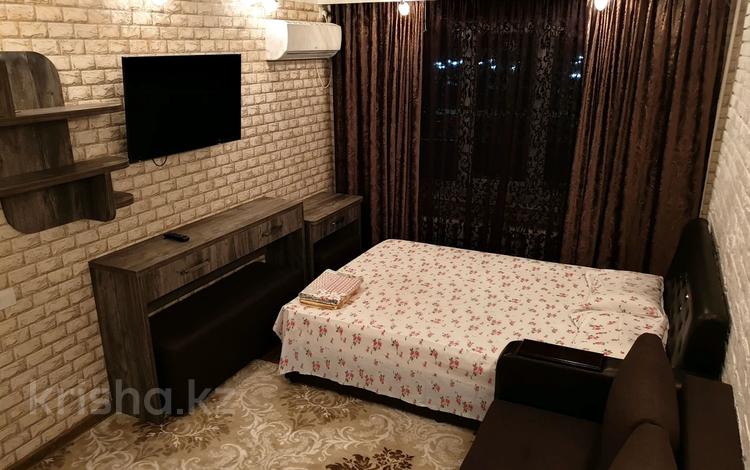 1-комнатная квартира · 30 м² · 2/4 этаж, проспект Тауке хана 4 — Момышулы за 13 000 ₸ в Шымкенте, Аль-Фарабийский р-н — фото 15
