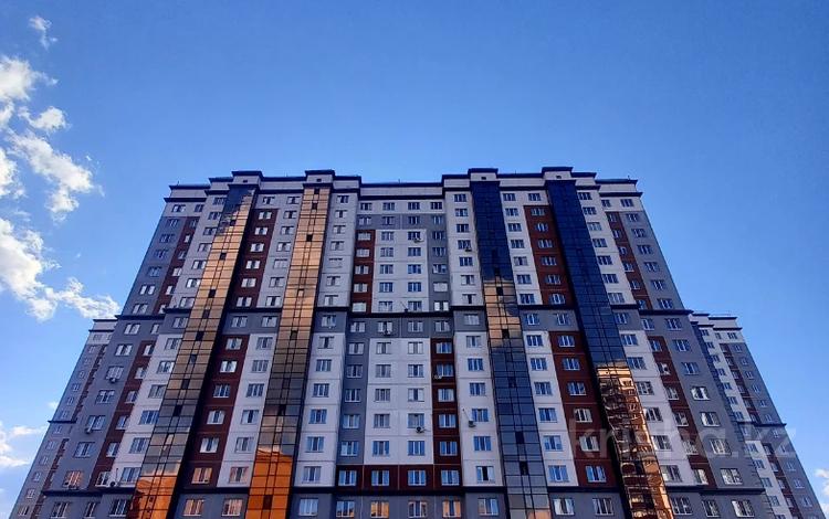 2-комнатная квартира, 59.6 м², 15/17 этаж, Горького 8