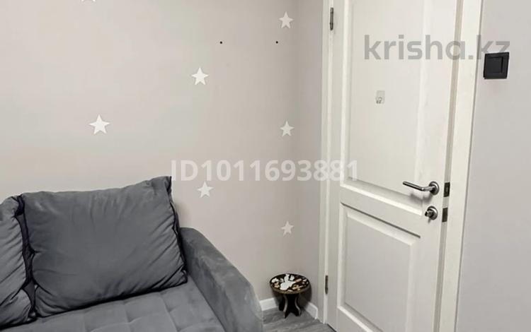 2-бөлмелі пәтер · 52 м² · 5/9 қабат, 5 микр 22, бағасы: 200 000 ₸ в Аксае — фото 2