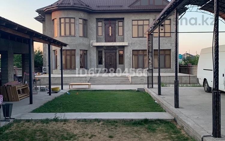 Отдельный дом · 7 комнат · 300 м² · 8 сот., мкр Самал-2 46 за 180 млн ₸ в Шымкенте, Абайский р-н — фото 2