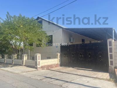 Отдельный дом · 7 комнат · 225 м² · 6 сот., Асимова 70 за 55 млн 〒 в Таразе