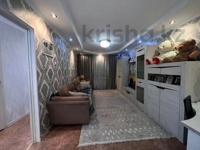 2-комнатная квартира · 43 м² · 1/5 этаж, жастар 21 — 16 школы за 18 млн 〒 в Талдыкоргане, мкр Жастар