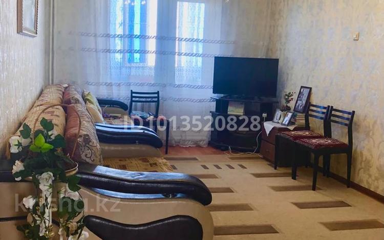 4-бөлмелі пәтер · 82 м² · 4/5 қабат, Қонаев 38, бағасы: 32 млн ₸ в Зайсане — фото 2
