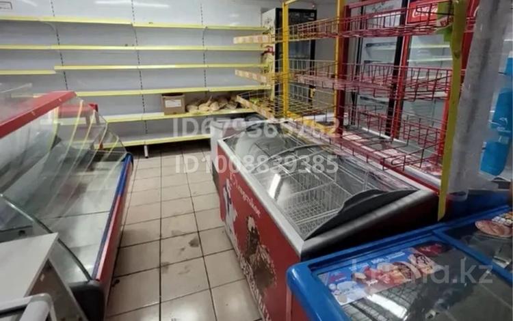 Магазины и бутики · 55 м² за 350 000 ₸ в Астане, Сарыарка р-н — фото 2