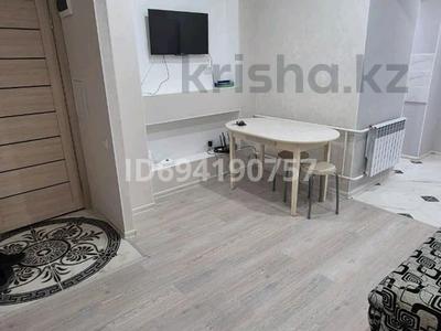 Продажа квартир в Мангистауской обл.: 1-комнатная квартира · 48 м² · 2/5 этаж, 15-й мкр 28 — возле IT лицей за 16 млн 〒 1-комнатная квартира · 48 м² · 2/5 этаж, 15-й мкр 28 — возле IT лицей за 16 млн 〒 в Актау