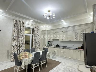 Отдельный дом · 6 комнат · 251 м² · 8 сот., мкр Нуршуак, Сакиналы — Той хана Нефрит за 95 млн 〒 в Шымкенте, Абайский р-н