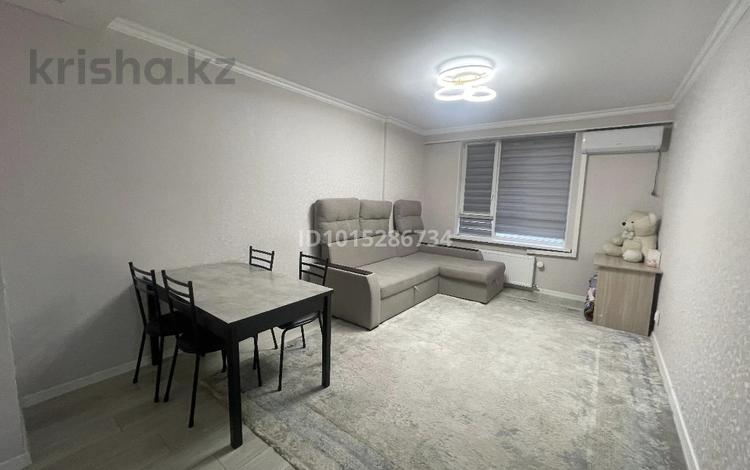 2-комнатная квартира · 49 м² · 10/17 этаж, Варламова 27 — Абая Толе би за 370 000 ₸ в Алматы, Алмалинский р-н — фото 2