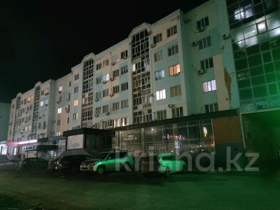 2-бөлмелі пәтер · 60.3 м² · 4/6 қабат, мкр 12, Бокенбай батыра 32, бағасы: 17.3 млн ₸ в Актобе