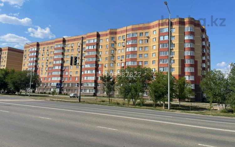 2-комнатная квартира · 60.4 м² · 1/9 этаж, мкр. Зачаганск пгт, Зачаганск 33 — Ул.Жангир хана за 22.8 млн ₸ в Уральске — фото 3