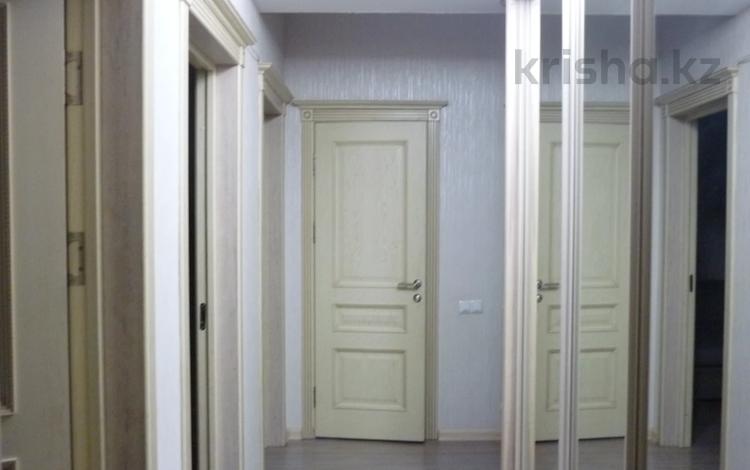 3-комнатная квартира, 93 м², 3/18 этаж, Жарокова 137/1 за 91 млн 〒 в Алматы, Бостандыкский р-н — фото 2