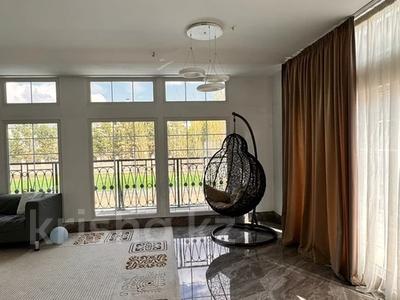 6-бөлмелі пәтер · 300 м² · 2/5 қабат, Саркырама 4, бағасы: 275 млн ₸ в Астане, Алматы р-н