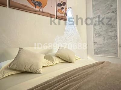 Аренда квартир посуточно в Алматы: 1-комнатная квартира · 28 м², Сейфуллина 51/30 за 12 000 〒 1-комнатная квартира · 28 м², Сейфуллина 51/30 за 12 000 〒 в Алматы, Турксибский р-н