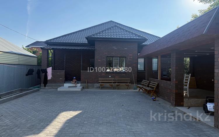 Отдельный дом · 4 комнаты · 127 м² · 5 сот., мкр Шанхай, Наби Жаксыбаева 92 — Пожарского Снайперская за 48.5 млн 〒 в Актобе — фото 2