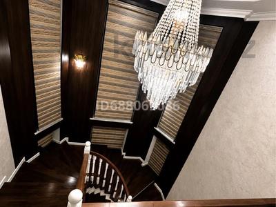 Жеке үй · 7 бөлме · 350 м² · 8 жүзд., мкр Северо-Запад 1991 — Утегенова, бағасы: 125 млн ₸ в Шымкенте, Абайский р-н