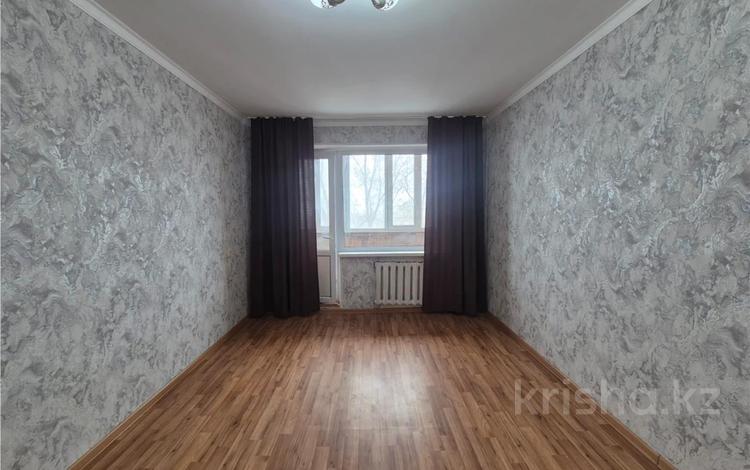 2-комнатная квартира · 44.5 м² · 3/5 этаж, ул. Байтурсынова за 8.5 млн ₸ в Темиртау — фото 9