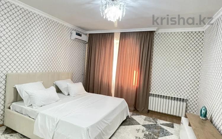 1-комнатная квартира · 47 м² · 3/7 этаж, Шымкент тас жолы 11 — ТЦ Туран Молл за 10 000 〒 в Туркестане — фото 2