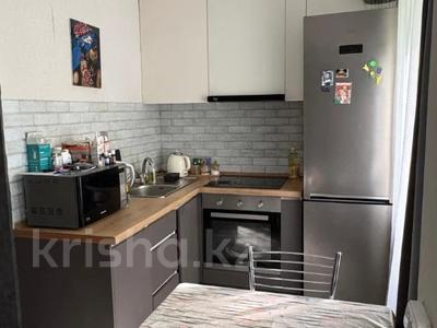 3-комнатная квартира · 60 м² · 2/5 этаж, Маяковского 10 за 22.5 млн 〒 в Усть-Каменогорске