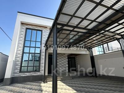 Отдельный дом · 5 комнат · 200 м² · 3 сот., Дуйсен Баянова 194/1 — Район Атакент за 60 млн ₸ в Таразе