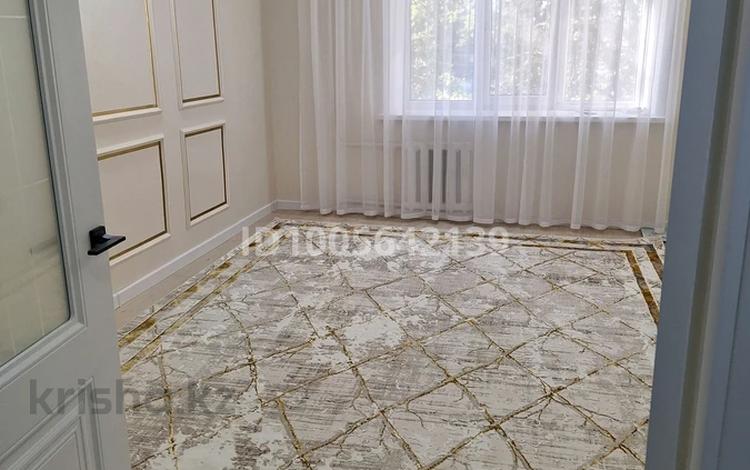 4-комнатная квартира · 76 м² · 2/5 этаж, мкр Центральный, Сырым Датова 14 за 25 млн ₸ в Атырау — фото 2