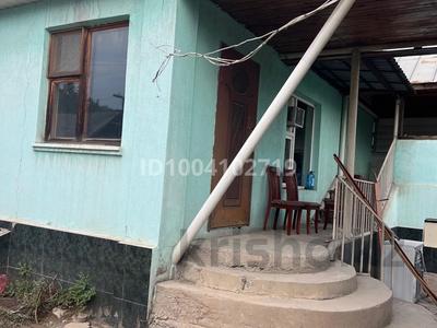 Отдельный дом · 4 комнаты · 200 м², мкр Шанырак-1, Мкр Шанырак-1 бостандык 35 за 300 000 〒 в Алматы, Алатауский р-н
