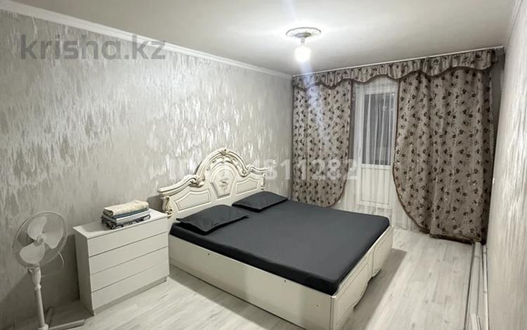1-бөлмелі пәтер · 50 м² · 2/5 қабат, 1 ш/а, АБИЛХАЙРХАН 57 А — Океан остановка - Напротив Нурдаулета - Центр. Стадион - Клиника Айгерим - Воинская Часть - Акимат- Багетто кафе., бағасы: 2 000 ₸ в Актобе, мкр 5 — фото 2