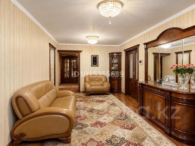 3-бөлмелі пәтер · 145 м² · 4/9 қабат, 29-шағынаудан, бағасы: 49 млн ₸ в Караганде, Казыбек би р-н