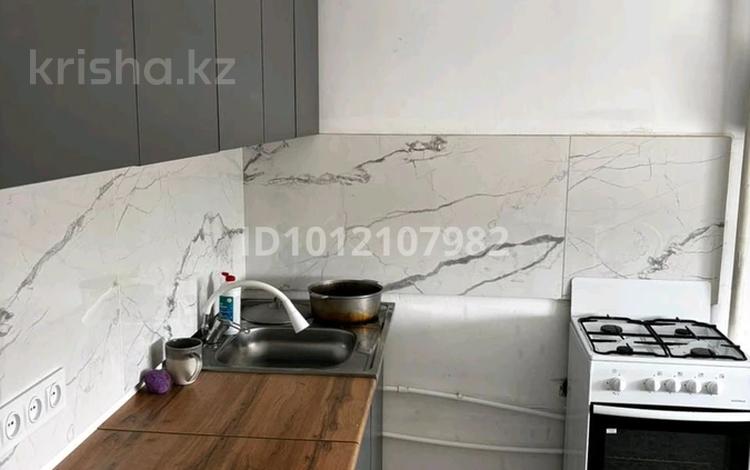 1-бөлмелі пәтер · 42 м² · 2/5 қабат, Мкр. Алтын орда 339, бағасы: 120 000 ₸ в Актобе — фото 5