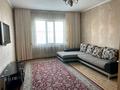 1-комнатная квартира, 45 м², 2/5 этаж помесячно, Каратал мкр 60 за 120 000 〒 в Талдыкоргане — фото 3