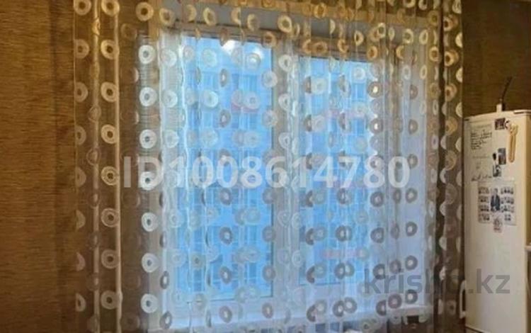 1 комната · 14 м² · 4 этаж, Мызы 15 за 150 000 ₸ в Усть-Каменогорске — фото 2