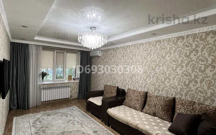4-комнатная квартира, 75 м², 1/4 этаж, 2 мкн 28 — садик Асми за 20 млн 〒 в Талдыкоргане, мкр Жетысу — фото 2