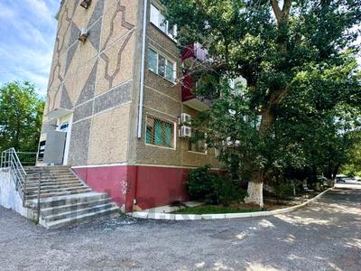 3-комнатная квартира · 58 м² · 2/5 этаж, Атамбаева 19 за 17.5 млн ₸ в Атырау