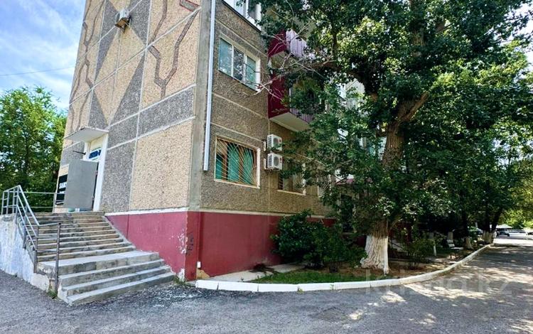 3-комнатная квартира · 58 м² · 2/5 этаж, Атамбаева 19 за 17.5 млн ₸ в Атырау — фото 2