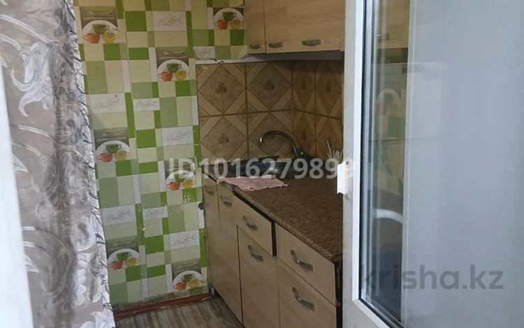 1-комнатная квартира · 35 м² · 1/5 этаж, Майкудук, 18й микрорайон 17/1 за 90 000 ₸ в Караганде, Алихана Бокейханова р-н — фото 2