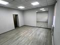 Свободное назначение, офисы, кабинеты и рабочие места · 12 м² за 102 000 ₸ в Караганде, Казыбек би р-н — фото 2