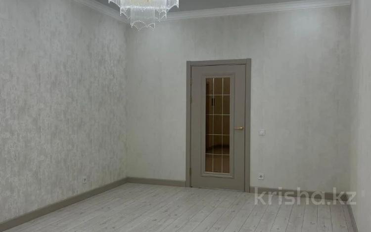 2-комнатная квартира · 90 м² · 4/5 этаж, мкр. Алтын орда за 41 млн ₸ в Актобе — фото 2