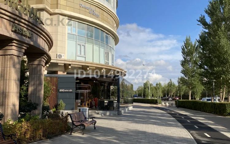 5-бөлмелі пәтер · 250 м² · 9/20 қабат, Ахмет Байтурсынулы 1, бағасы: 1 млн ₸ в Астане, Сарайшык р-н — фото 2