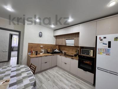 3-бөлмелі пәтер · 80 м² · 1/5 қабат, Ермекова — налоговая, бағасы: ~ 34 млн ₸ в Караганде, Казыбек би р-н