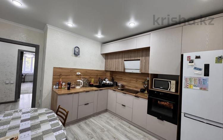 3-бөлмелі пәтер · 80 м² · 1/5 қабат, Ермекова — налоговая, бағасы: ~ 34 млн ₸ в Караганде, Казыбек би р-н — фото 2