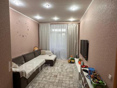 3-комнатная квартира · 60 м² · 3/3 этаж, Победы , Восток — Лицей 1 за 10.8 млн 〒 в Темиртау