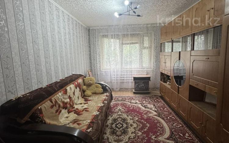 2-комнатная квартира · 55.6 м² · 3/6 этаж, мкр 4 за 18.5 млн ₸ в Уральске — фото 2
