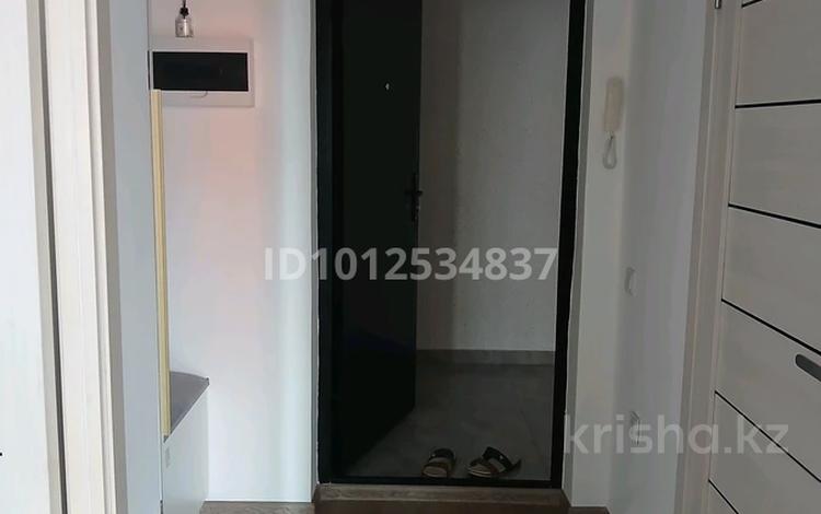 1-бөлмелі пәтер · 41 м² · 8/9 қабат, Капчагайской трассы 8, бағасы: 170 000 ₸ в Коянкусе — фото 2