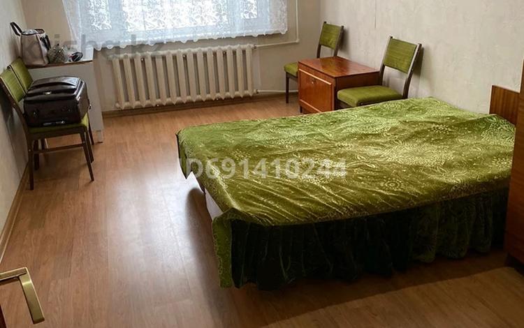 2-комнатная квартира, 47.6 м², 2/5 этаж помесячно, Казахстанская 128