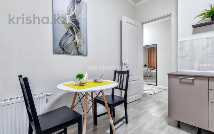 1-комнатная квартира · 40 м² · 8/12 этаж, Мухамедханова — 306 ул за 20 000 ₸ в Астане, Есильский р-н — фото 19