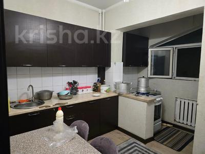 2-комнатная квартира · 56 м² · 4/5 этаж, мкр Тастак-2, Туркебаева за 38.5 млн ₸ в Алматы, Алмалинский р-н